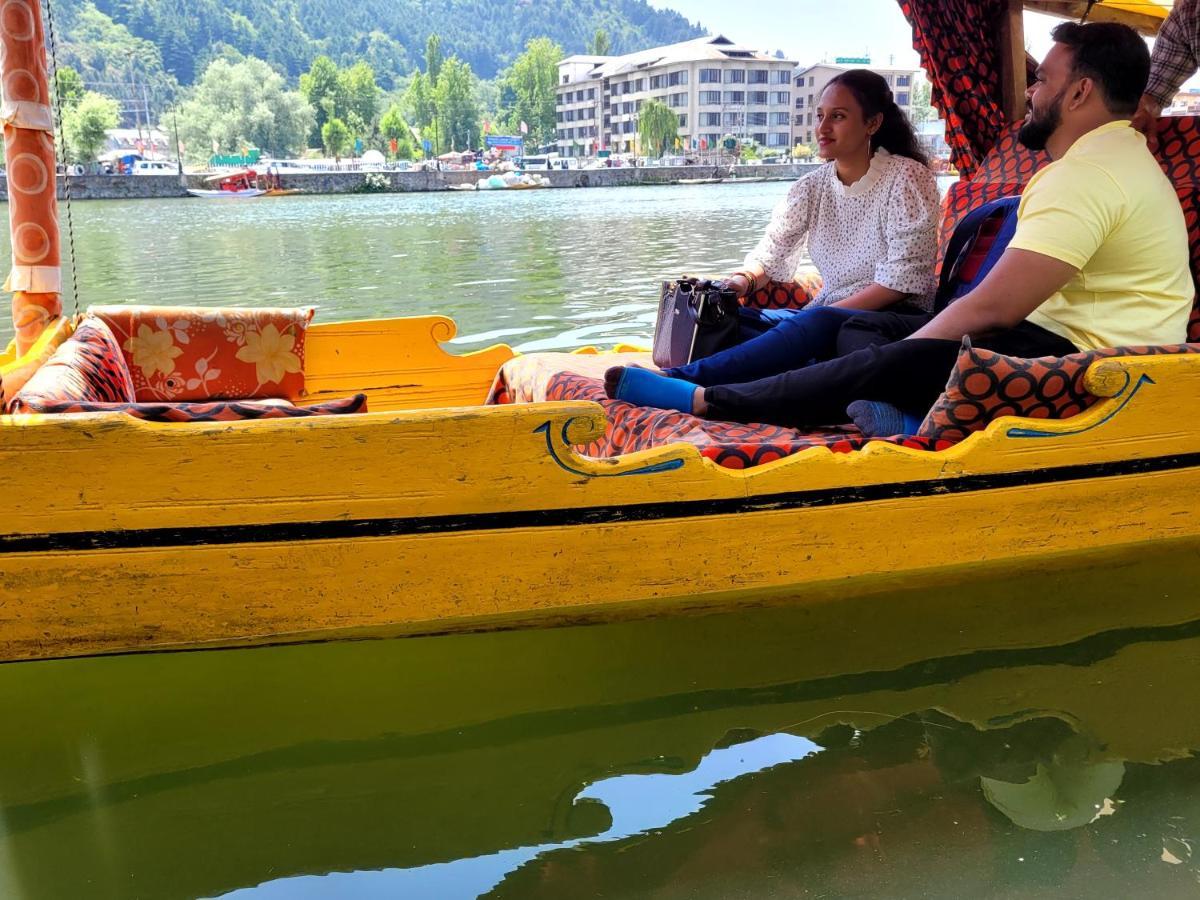 Tashkand Houseboat Srīnagar Zewnętrze zdjęcie