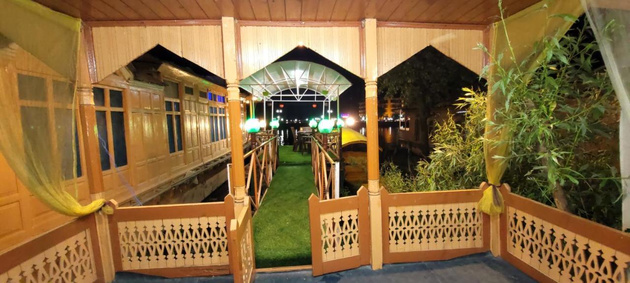 Tashkand Houseboat Srīnagar Zewnętrze zdjęcie